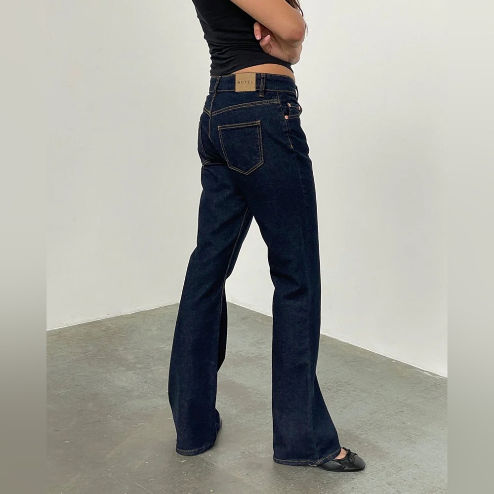Motel Rocks, Rigid Low Rise Flare Jeans in Indigo - Size 26 - Picture 2 of 3